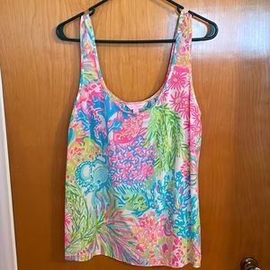 Lover’s Coral 100%Silk tank size Large. Excellent condition.